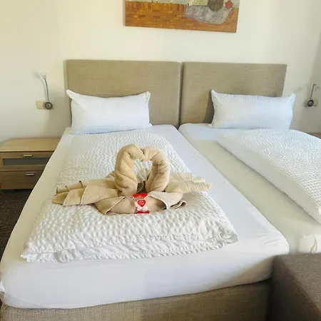 招待所 Der Blankhof 